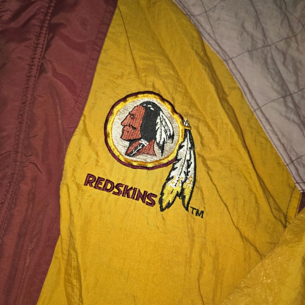 Vtg Starter Washington Redskins Hooded Puffer Jacket Burgundy Gold 90s XL - Picture 4 of 15